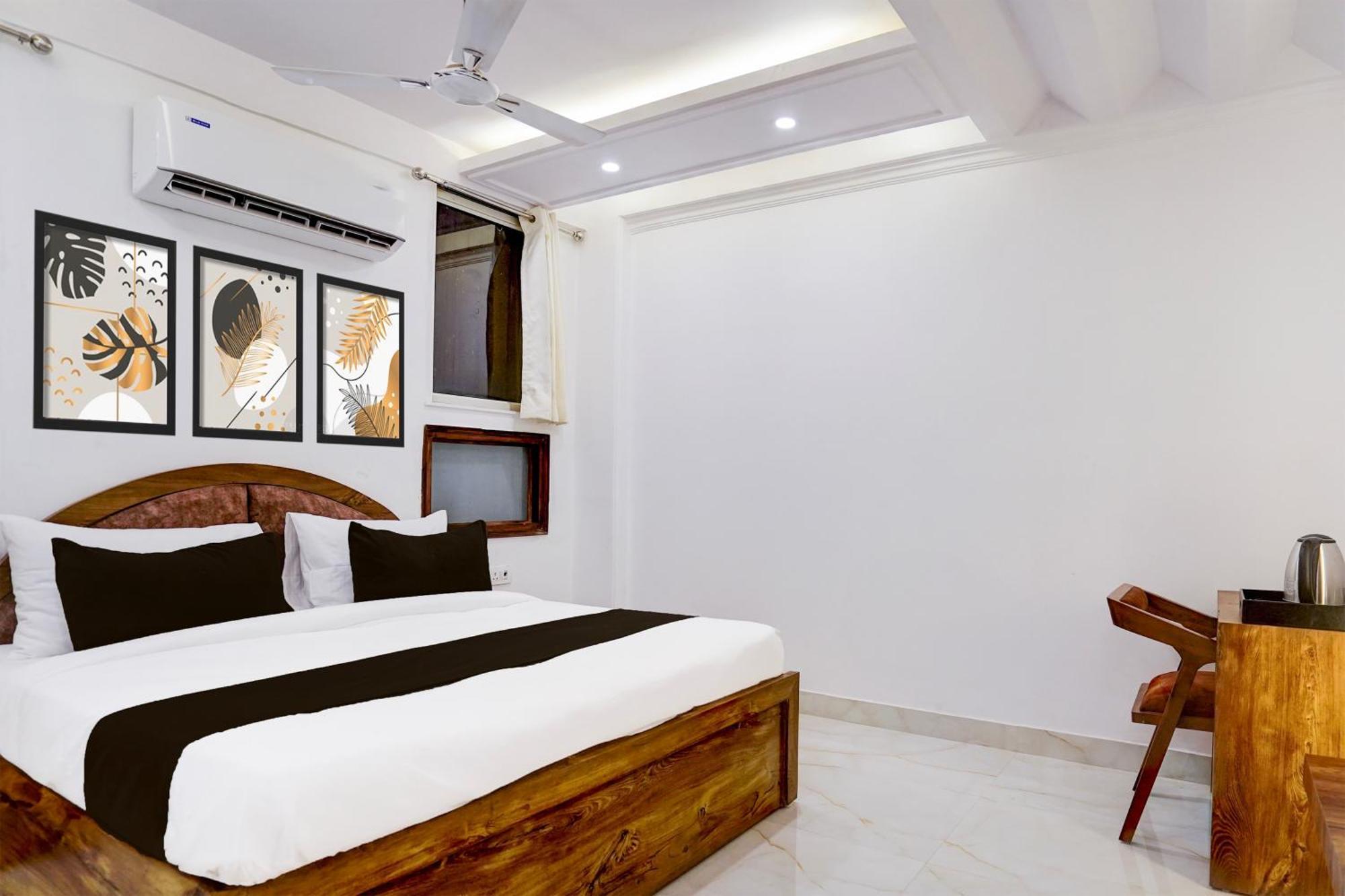 Townhouse Hotel Grand Emporio By Sbg Near Vaishali Metro Station Газиабад Екстериор снимка