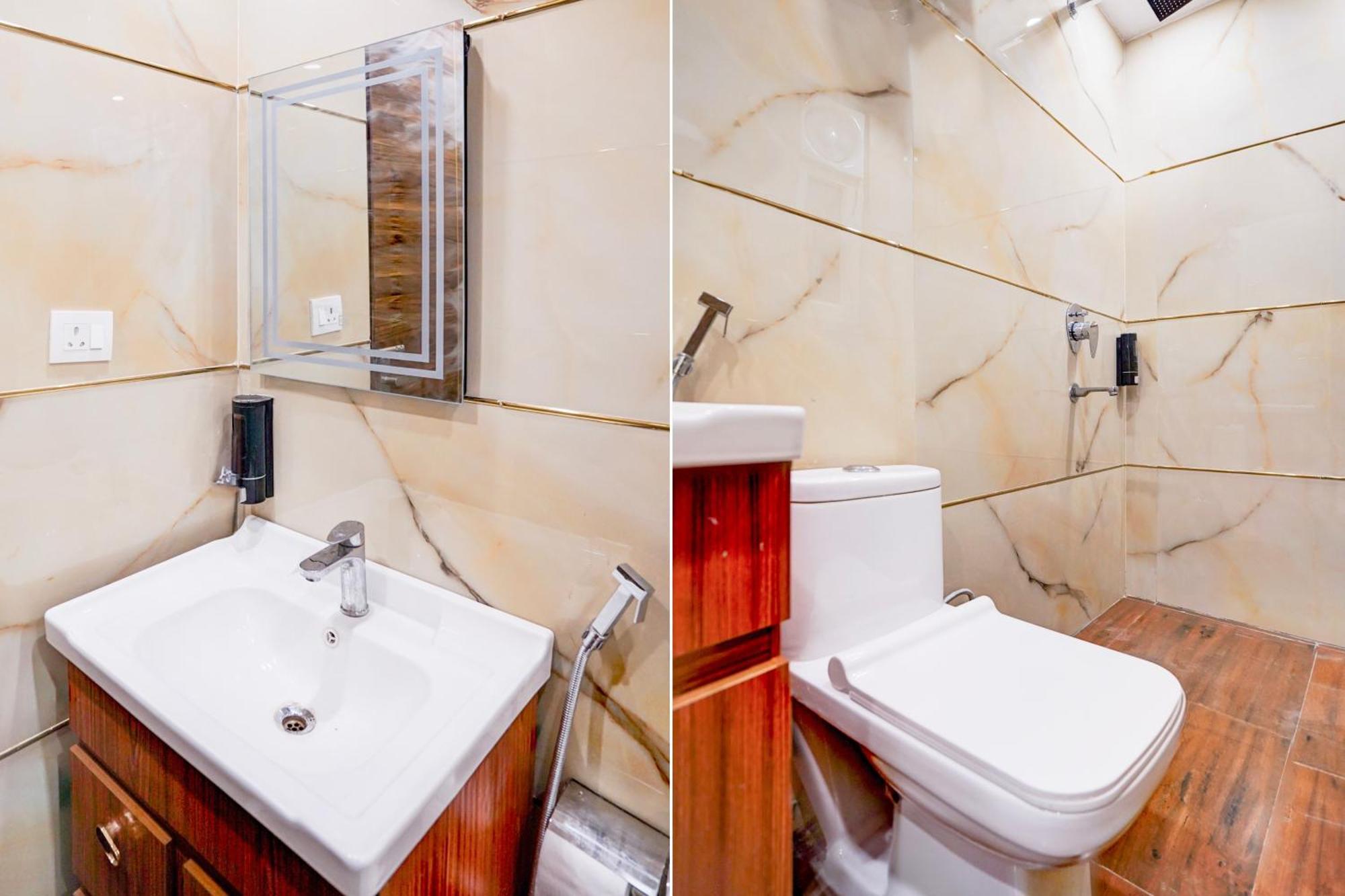 Townhouse Hotel Grand Emporio By Sbg Near Vaishali Metro Station Газиабад Екстериор снимка